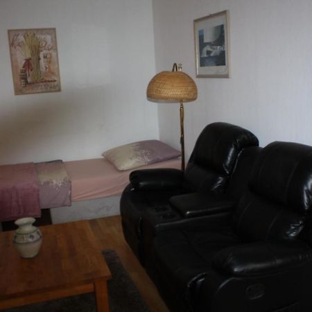 Zentral Gelegene Ferienwohnung Lubeck Luaran gambar
