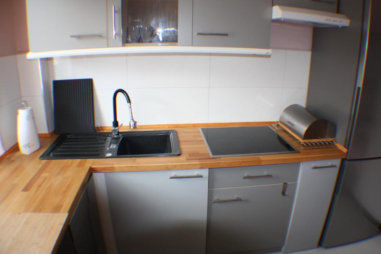 Zentral Gelegene Ferienwohnung Lubeck Luaran gambar