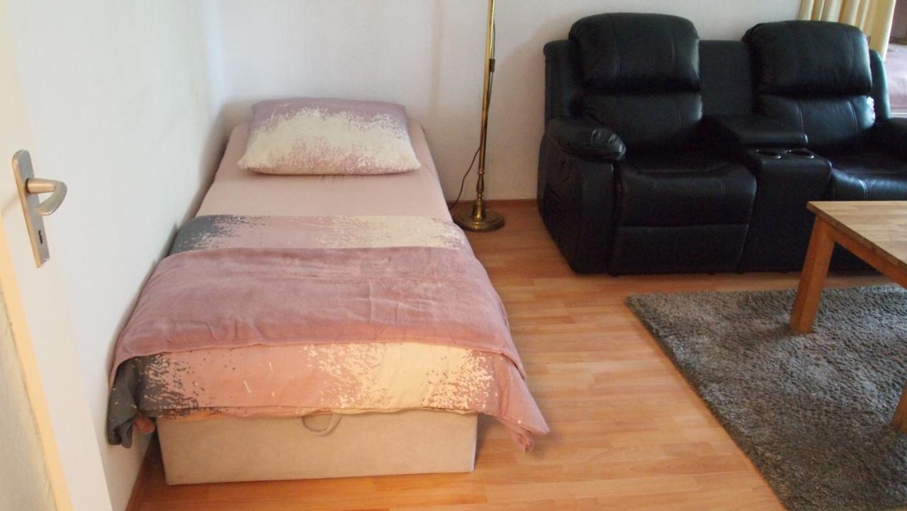 Zentral Gelegene Ferienwohnung Lubeck Luaran gambar